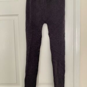 NWOT Nikibiki Seamless Charcoal Moto Leggings (O/S)
